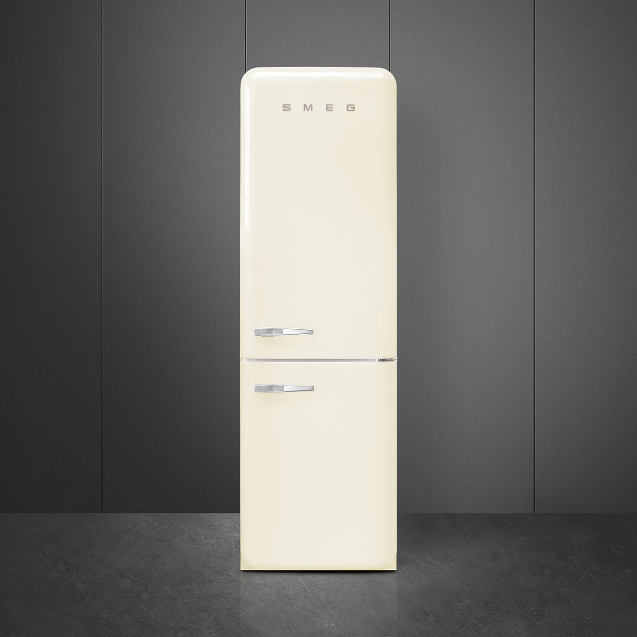 Tủ lạnh 2 ngăn SMEG FAB32RCR5 màu kem cánh phải