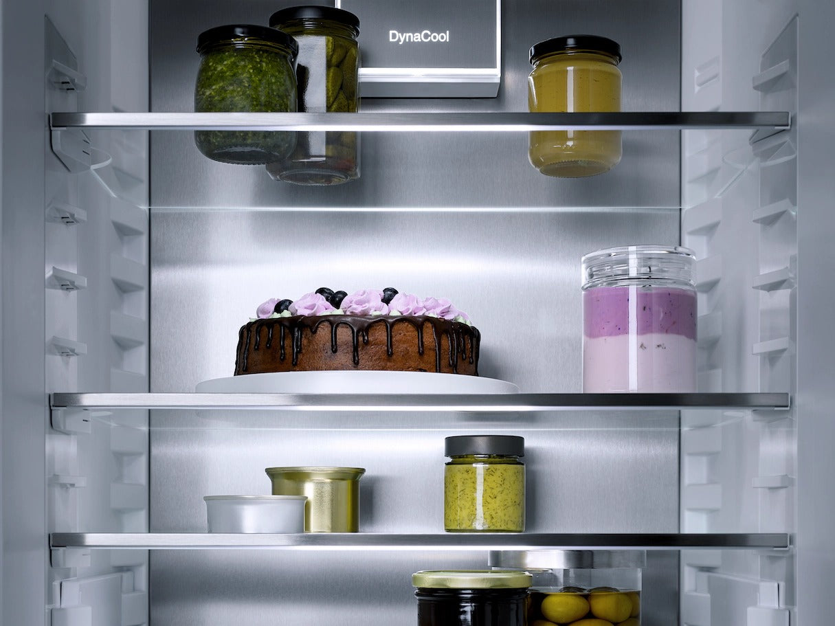 Tủ lạnh âm tủ Miele KFN 7795D