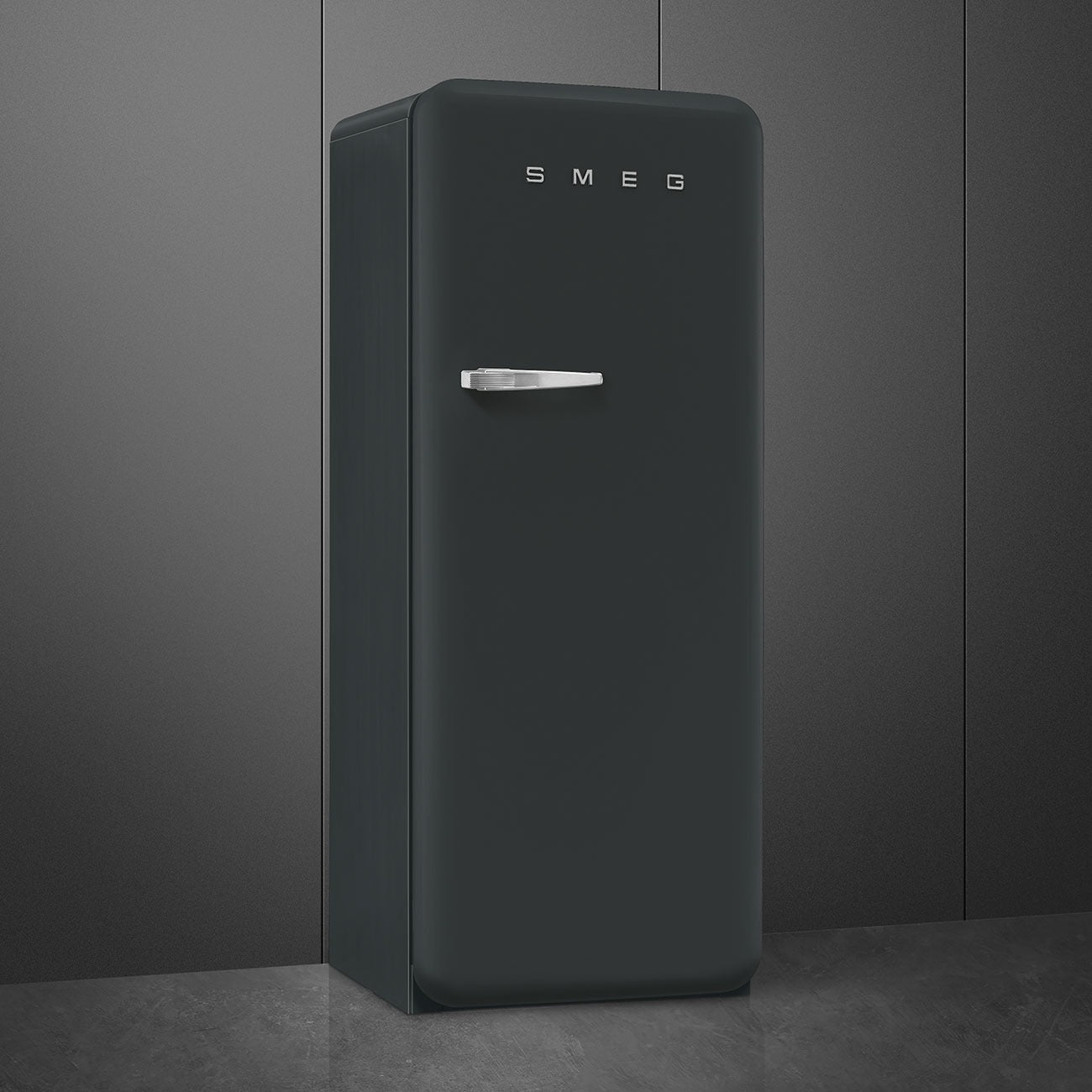 Tủ lạnh một cửa SMEG FAB28RDBLV5 màu đen vải nhung cánh phải