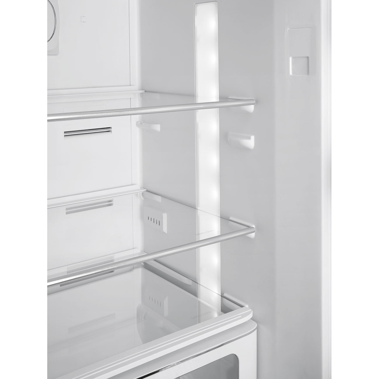 Tủ lạnh 2 ngăn SMEG FAB32RWH5 màu trắng cánh phải