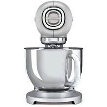 Máy trộn bột SMEG SMF02SVEU màu bạc