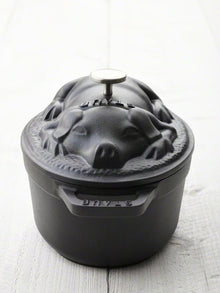 Staub – Nồi Nắp Hình Con Heo Màu Đen – 17cm