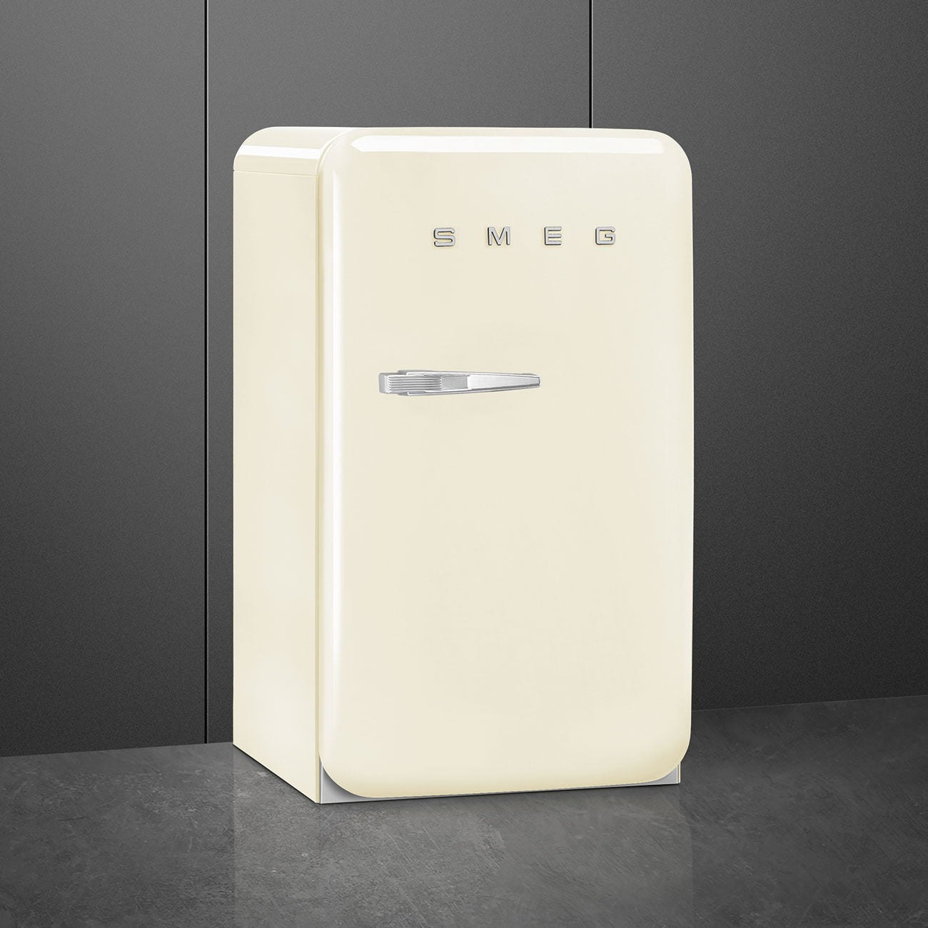 Tủ lạnh một cửa SMEG FAB10RCR6 màu kem cánh phải