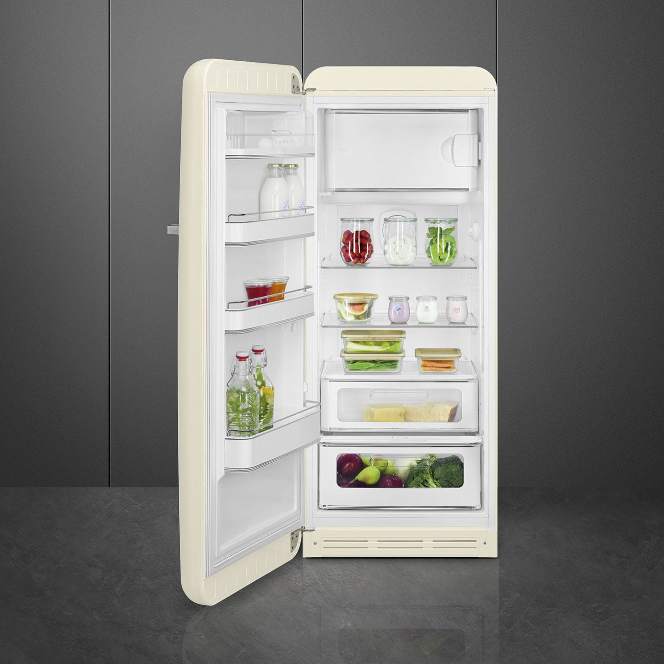 Tủ lạnh một cửa SMEG FAB28LCR5 màu kem cánh trái