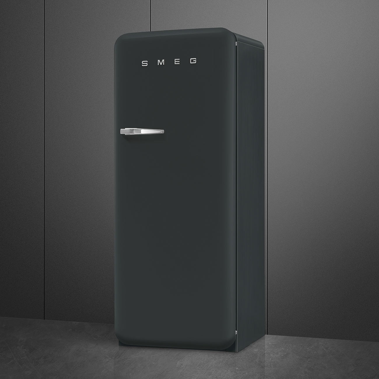 Tủ lạnh một cửa SMEG FAB28RDBLV5 màu đen vải nhung cánh phải