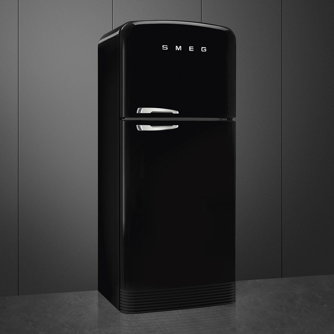Tủ lạnh 2 ngăn SMEG FAB50RBL5 màu đen cánh phải