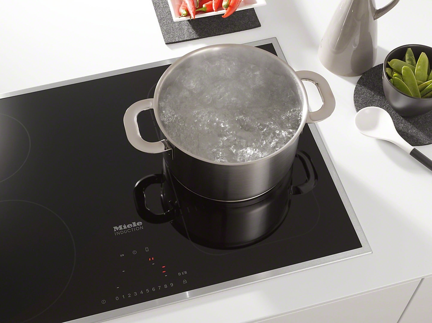 Bếp từ MIELE KM6307