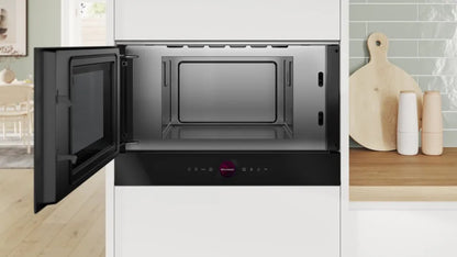 Lò vi sóng âm tủ Bosch BFL7221B1 Serie 8