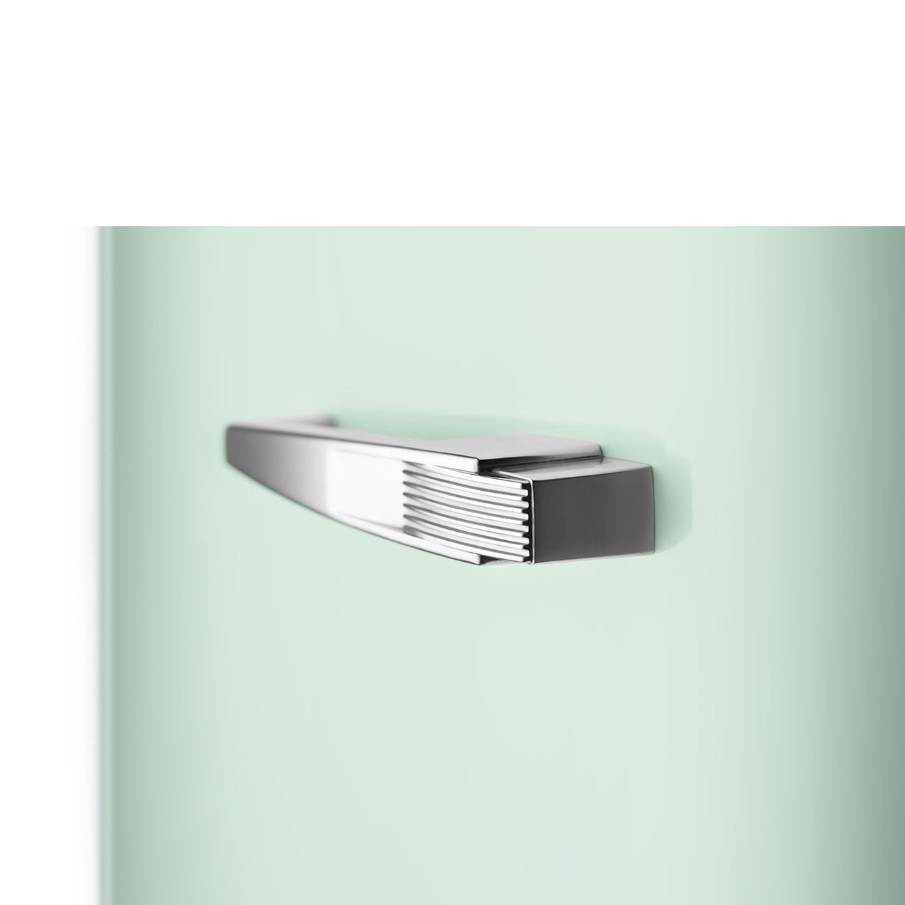 Tủ lạnh một cửa SMEG FAB28LPG5 màu xanh lá cánh trái