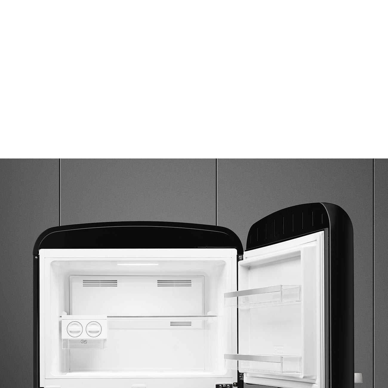 Tủ lạnh 2 ngăn SMEG FAB50RBL5 màu đen cánh phải