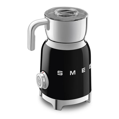 Máy đánh sữa tạo bọt SMEG MFF01BLEU màu đen