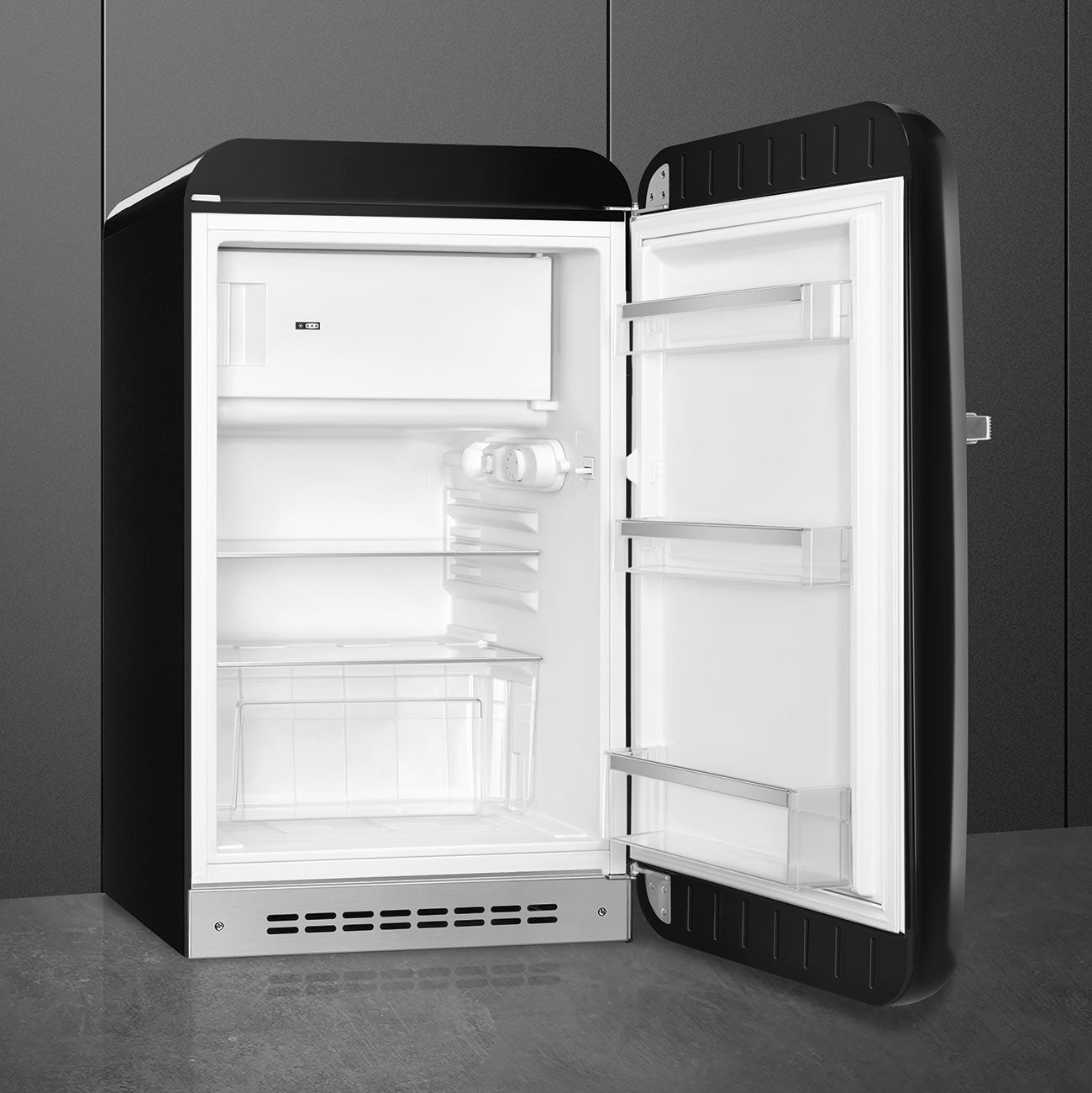 Tủ lạnh mini một cửa SMEG FAB10RBL5 màu đen cánh phải
