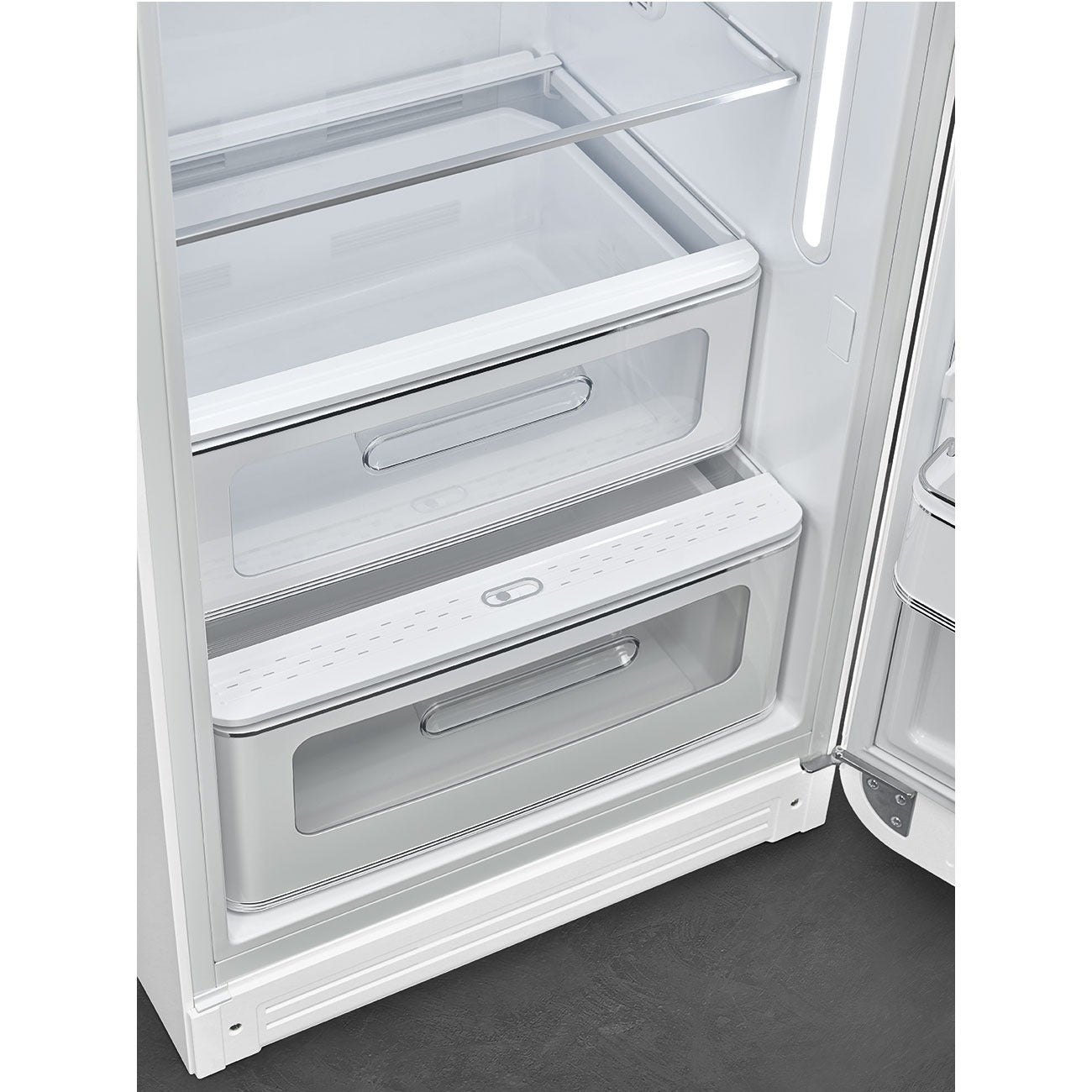 Tủ lạnh một cửa SMEG FAB28RWH5 màu trắng cánh phải
