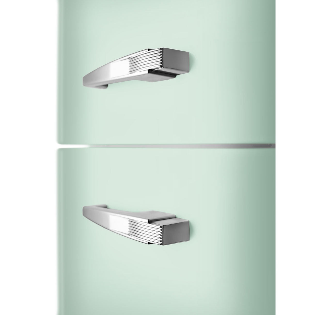 Tủ lạnh 2 ngăn SMEG FAB32LPG5 màu xanh lá cây cánh trái
