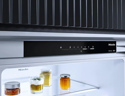 Tủ lạnh âm tủ Miele KDN 7724 E