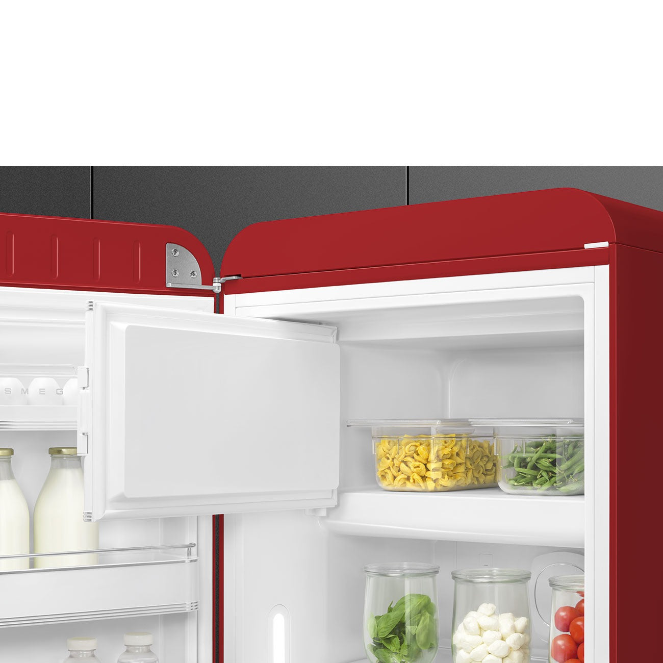 Tủ lạnh một cửa SMEG FAB28LRD5 màu đỏ cánh trái