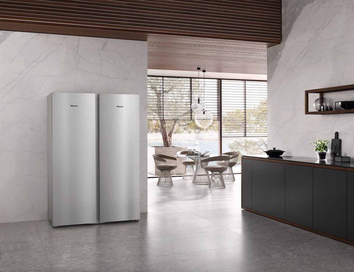 Tủ đông Miele FNS 4382 E