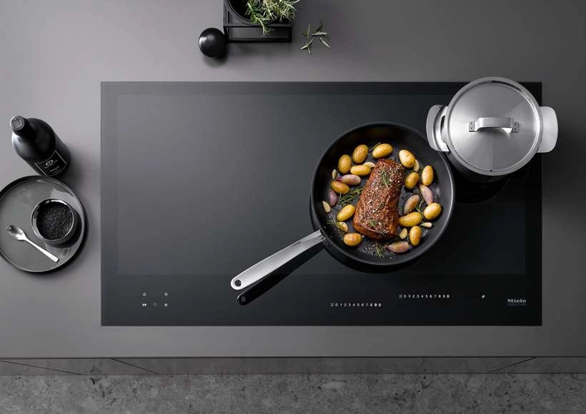 Bếp từ đa điểm 6 vùng nấu Miele KM 7575 FL