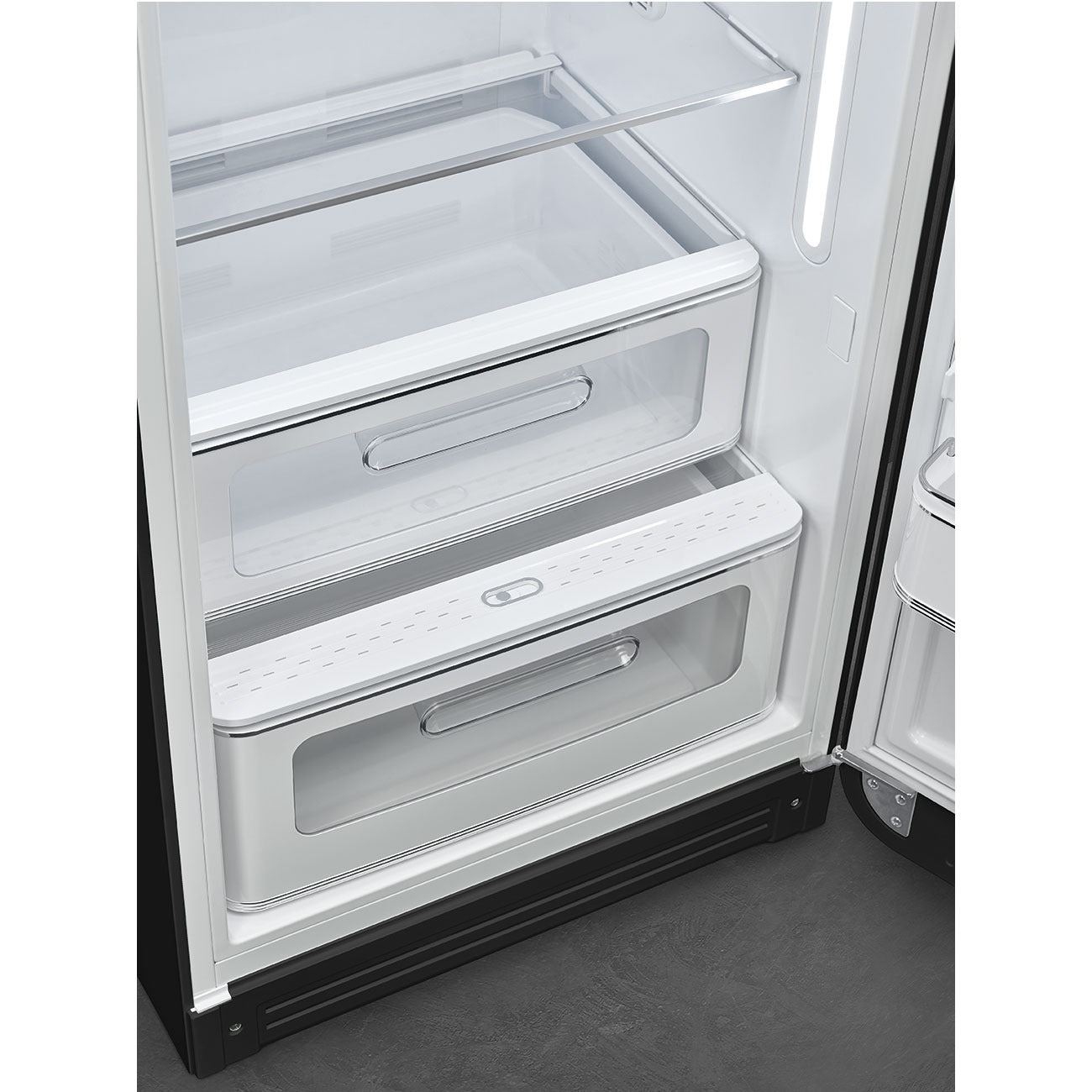 Tủ lạnh một cửa SMEG FAB28RDBB5 màu đặc biệt cánh phải
