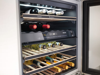 Tủ rượu âm tủ Miele KWT 6322 UG