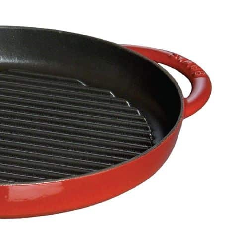 Staub – Chảo gang nướng màu đỏ cherry #26cm (B) – 12093006-B