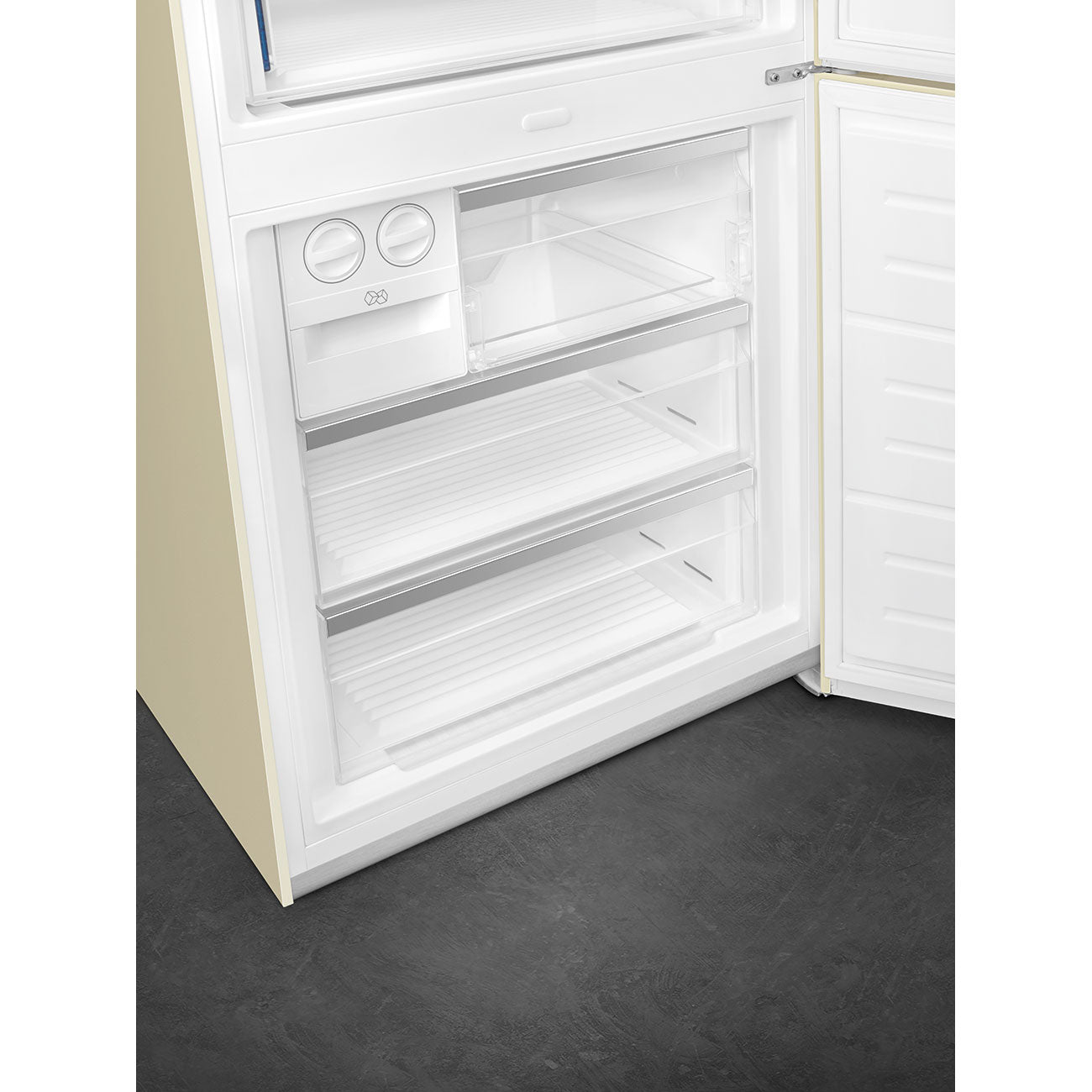 Tủ lạnh 2 ngăn cánh phải SMEG FA8005RPO5 màu kem
