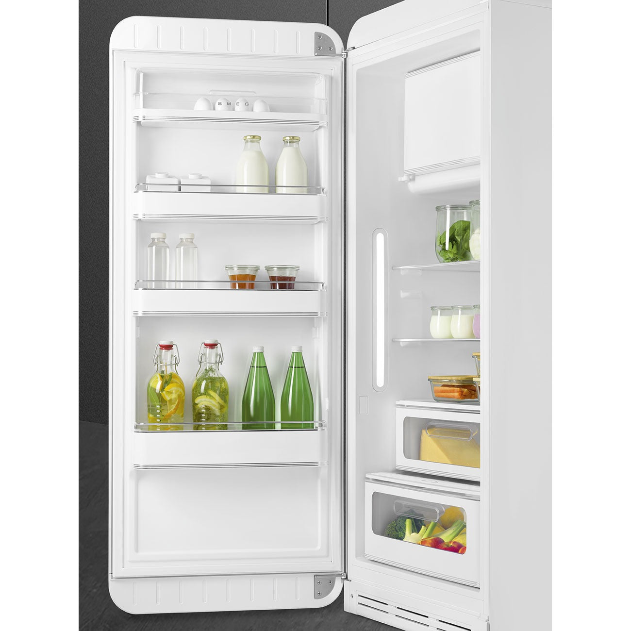 Tủ lạnh một cửa SMEG FAB28LWH5 màu trắng cánh trái