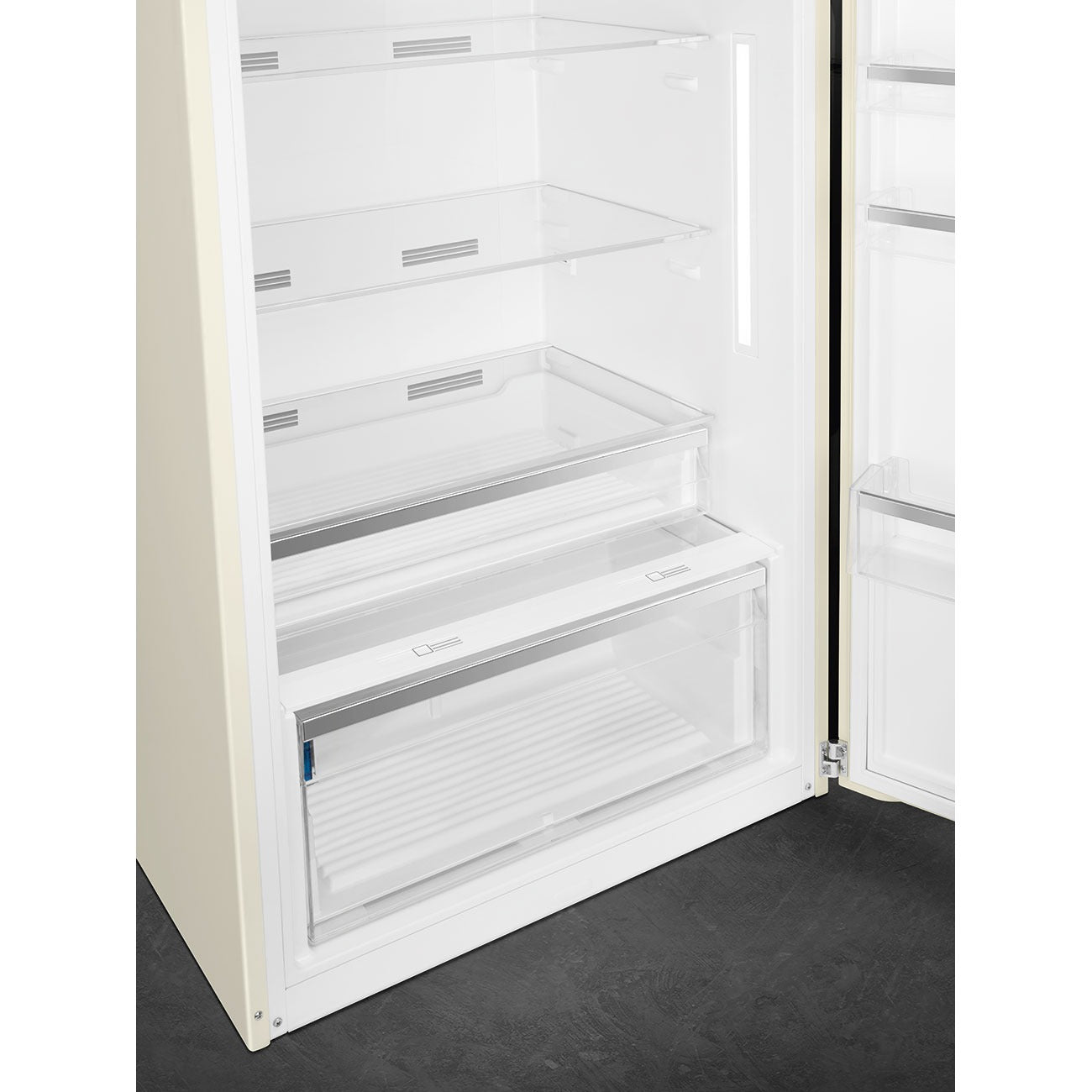Tủ lạnh 2 ngăn SMEG FAB50RCR5 màu kem cánh phải